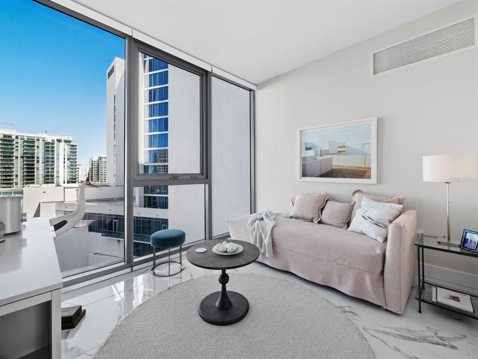 For Sale: $1,995,000 (2 beds, 2 baths, 1770 Square Feet)
