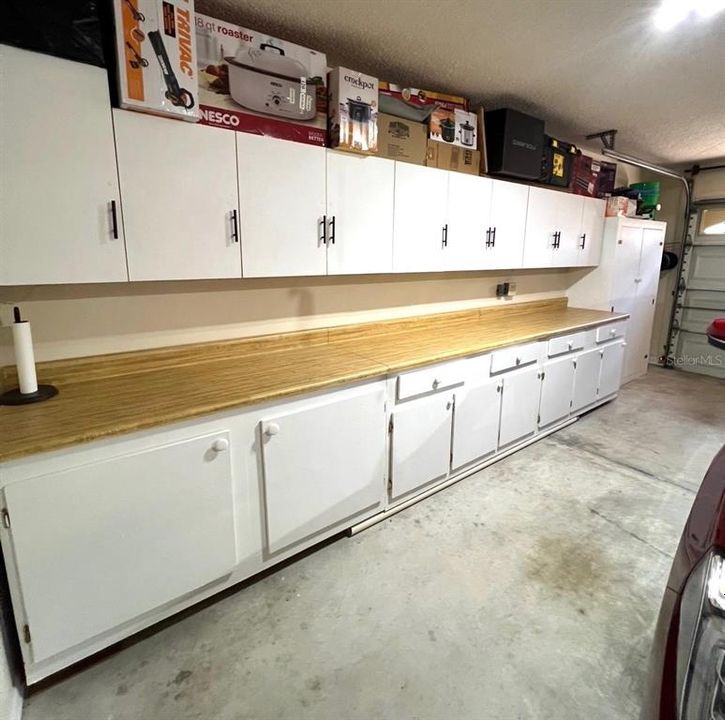 Activo con contrato: $219,900 (2 camas, 2 baños, 1296 Pies cuadrados)