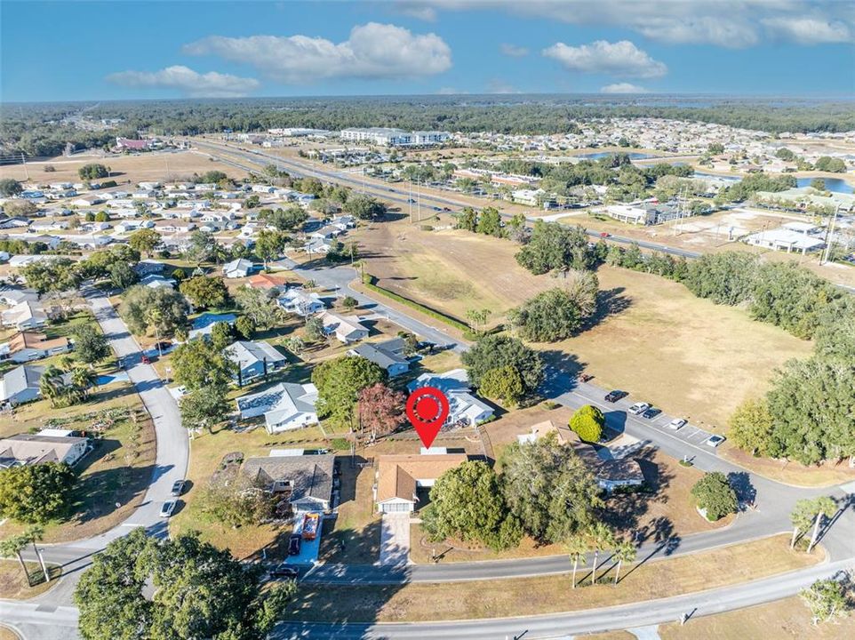 Activo con contrato: $219,900 (2 camas, 2 baños, 1296 Pies cuadrados)