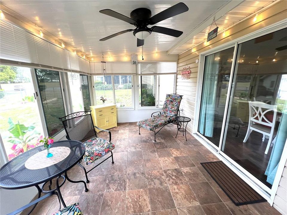 Activo con contrato: $219,900 (2 camas, 2 baños, 1296 Pies cuadrados)