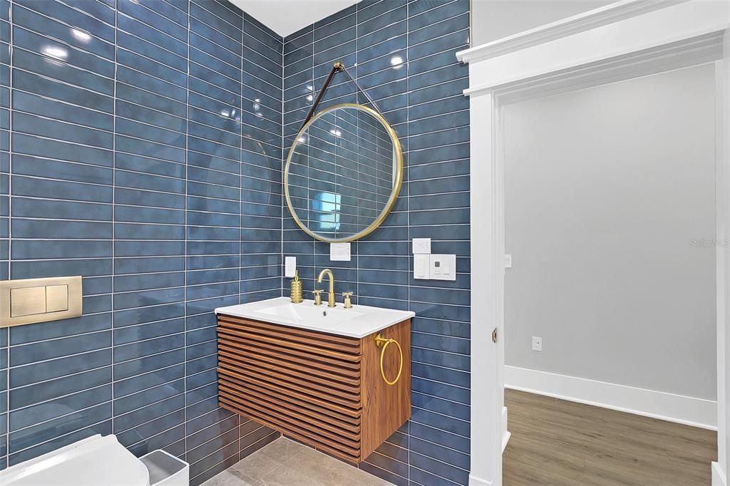 For Sale: $629,000 (3 beds, 2 baths, 1670 Square Feet)