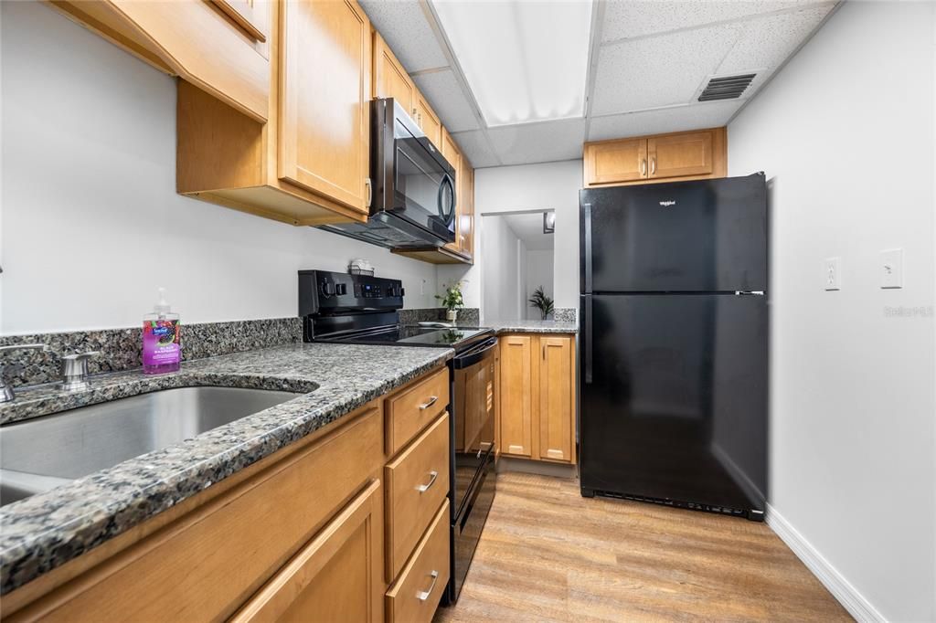 For Sale: $105,000 (3 beds, 2 baths, 1482 Square Feet)