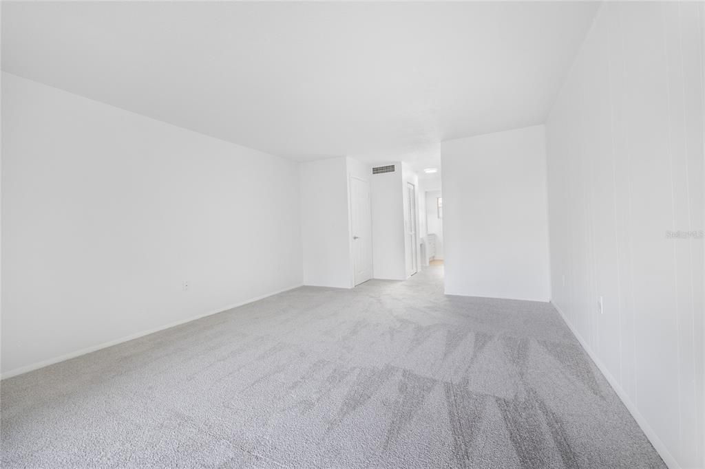 For Sale: $105,000 (3 beds, 2 baths, 1482 Square Feet)