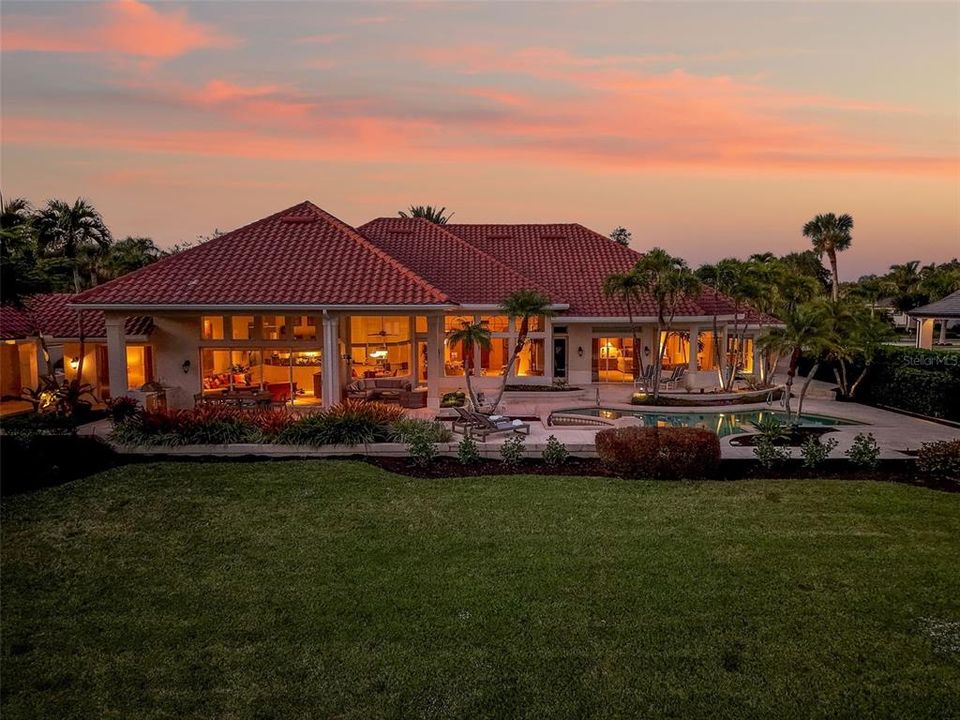 En Venta: $4,425,000 (4 camas, 6 baños, 6046 Pies cuadrados)