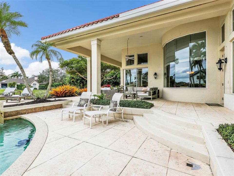 En Venta: $4,425,000 (4 camas, 6 baños, 6046 Pies cuadrados)