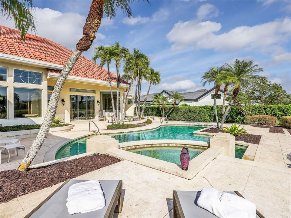 En Venta: $4,425,000 (4 camas, 6 baños, 6046 Pies cuadrados)