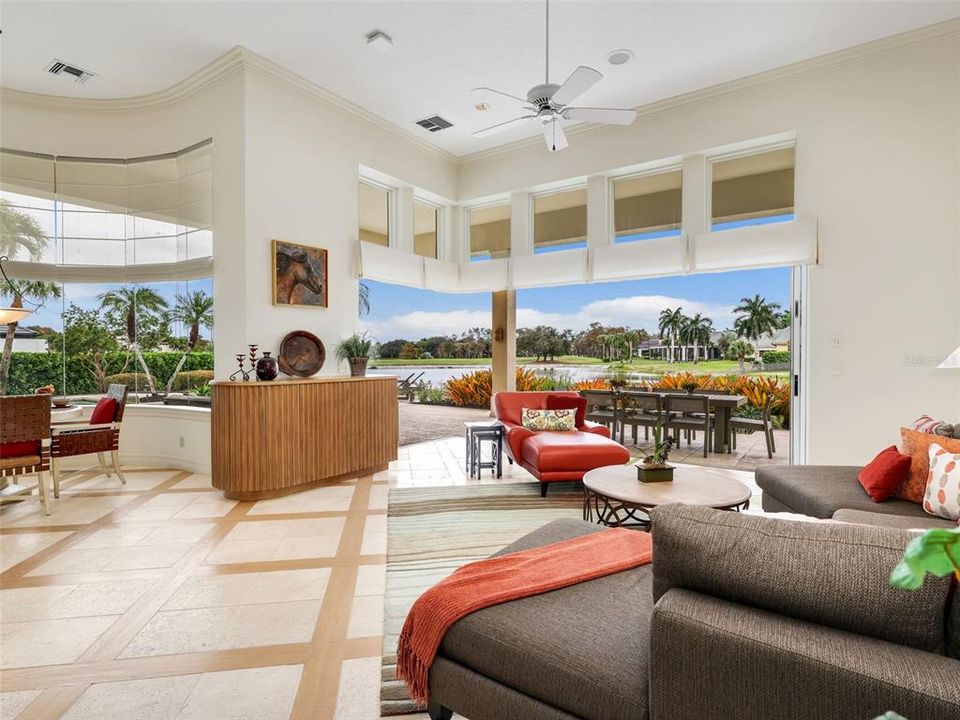 En Venta: $4,425,000 (4 camas, 6 baños, 6046 Pies cuadrados)