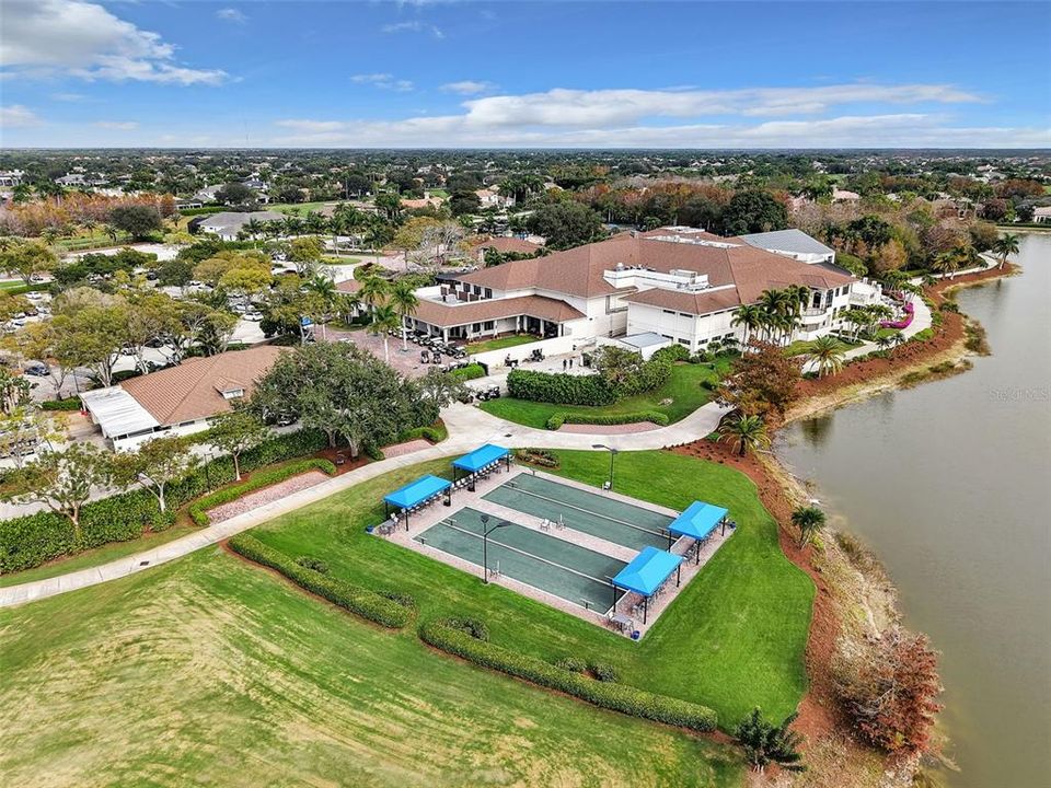En Venta: $4,425,000 (4 camas, 6 baños, 6046 Pies cuadrados)
