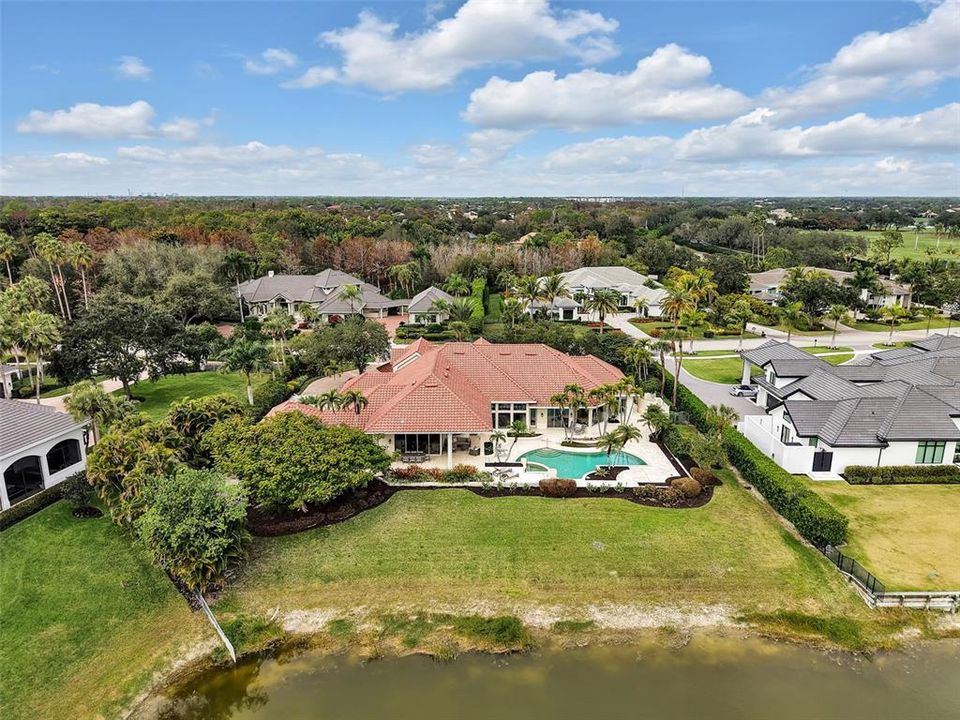 En Venta: $4,425,000 (4 camas, 6 baños, 6046 Pies cuadrados)