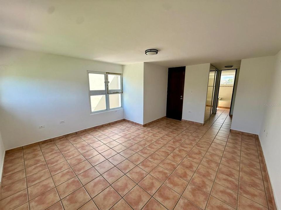 На продажу: $695,000 (4 спален, 4 ванн, 2900 Квадратных фут)