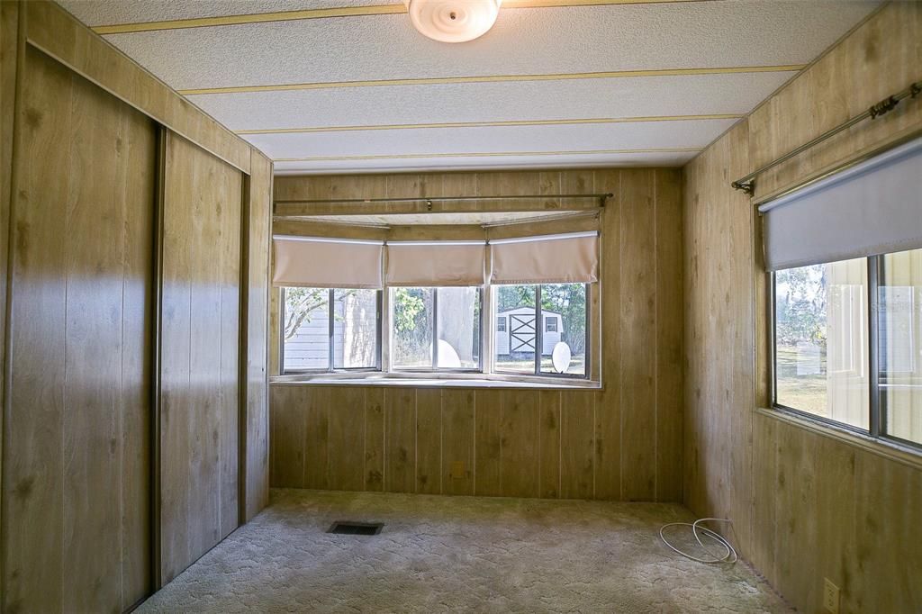 Activo con contrato: $159,000 (2 camas, 1 baños, 976 Pies cuadrados)