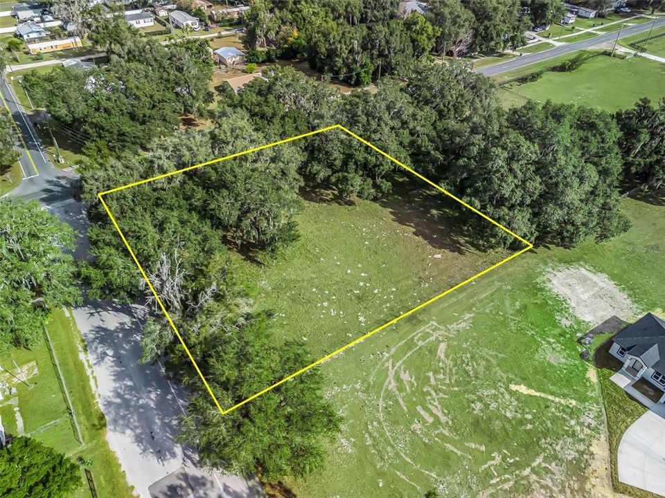 待售: $105,000 (1.03 acres)