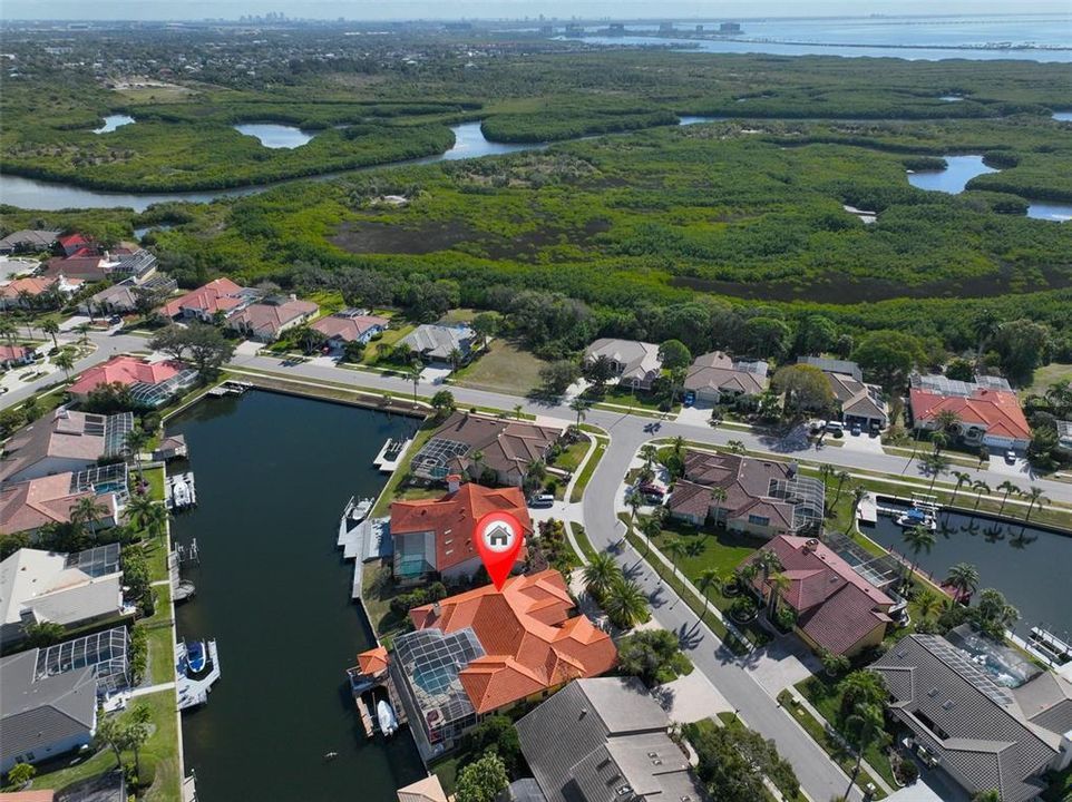 En Venta: $1,895,000 (5 camas, 4 baños, 4691 Pies cuadrados)