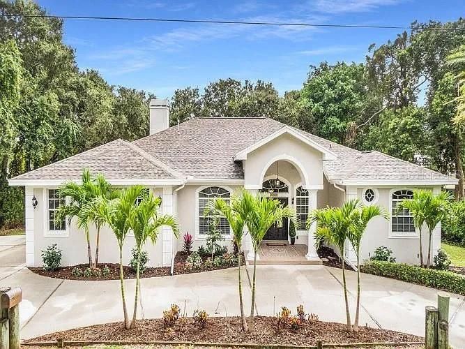 Recently Sold: $940,000 (4 beds, 3 baths, 2908 Square Feet)