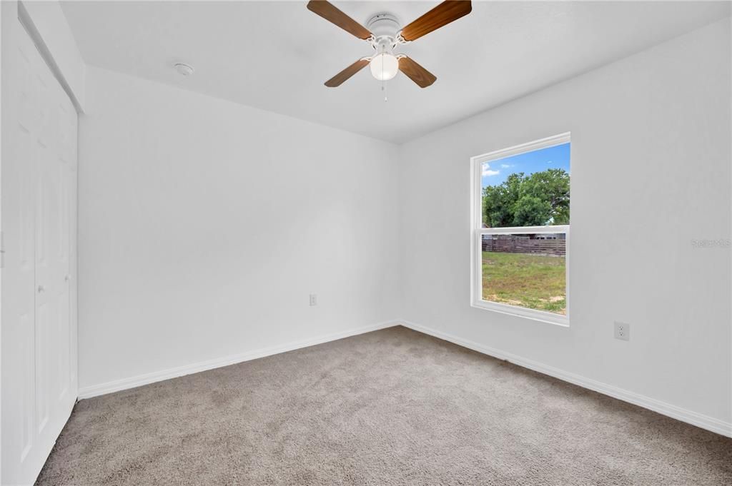 Active With Contract: $237,500 (3 beds, 2 baths, 1172 Square Feet)