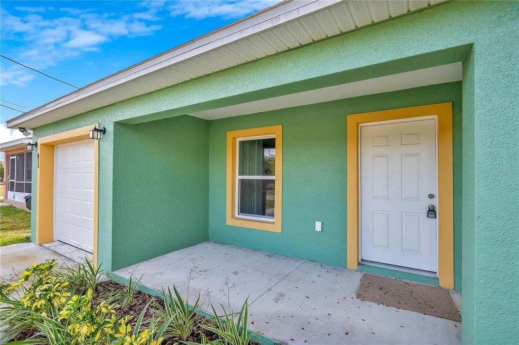 Active With Contract: $237,500 (3 beds, 2 baths, 1172 Square Feet)