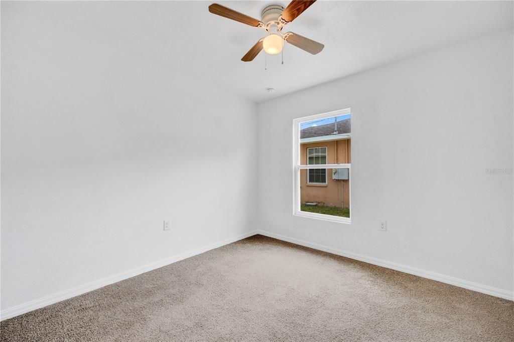 Active With Contract: $237,500 (3 beds, 2 baths, 1172 Square Feet)