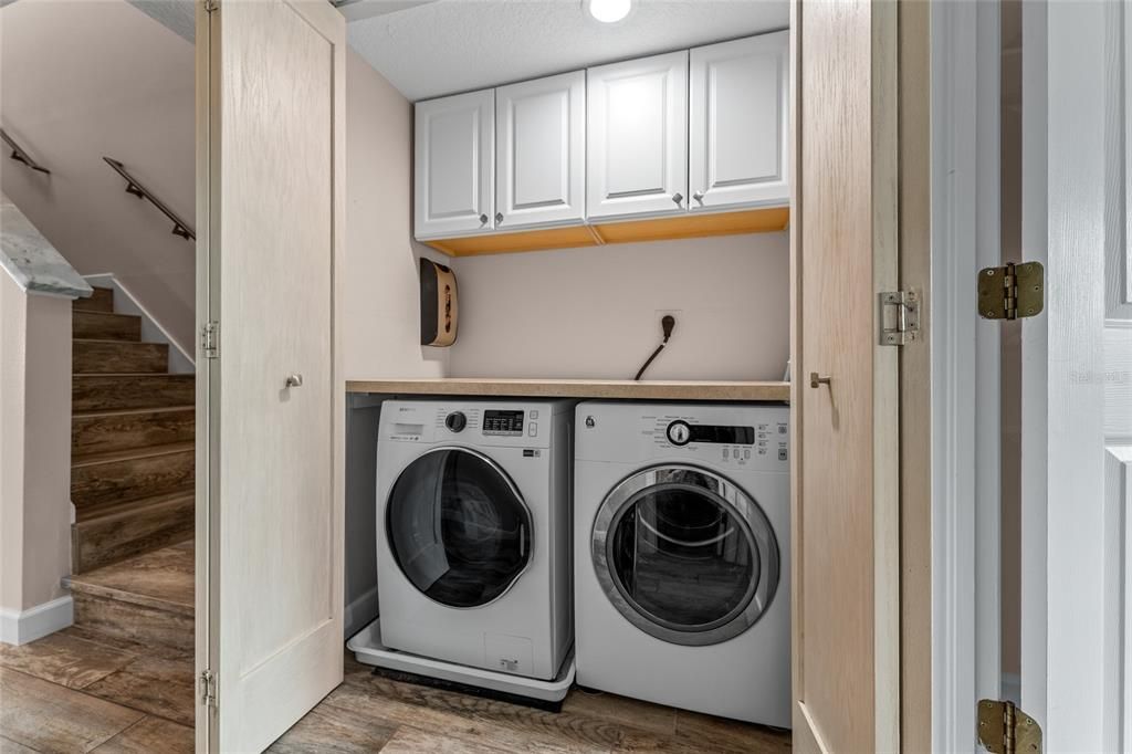 En Venta: $799,000 (3 camas, 3 baños, 1656 Pies cuadrados)