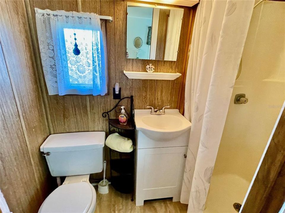 Под контрактом: $69,500 (2 спален, 2 ванн, 732 Квадратных фут)