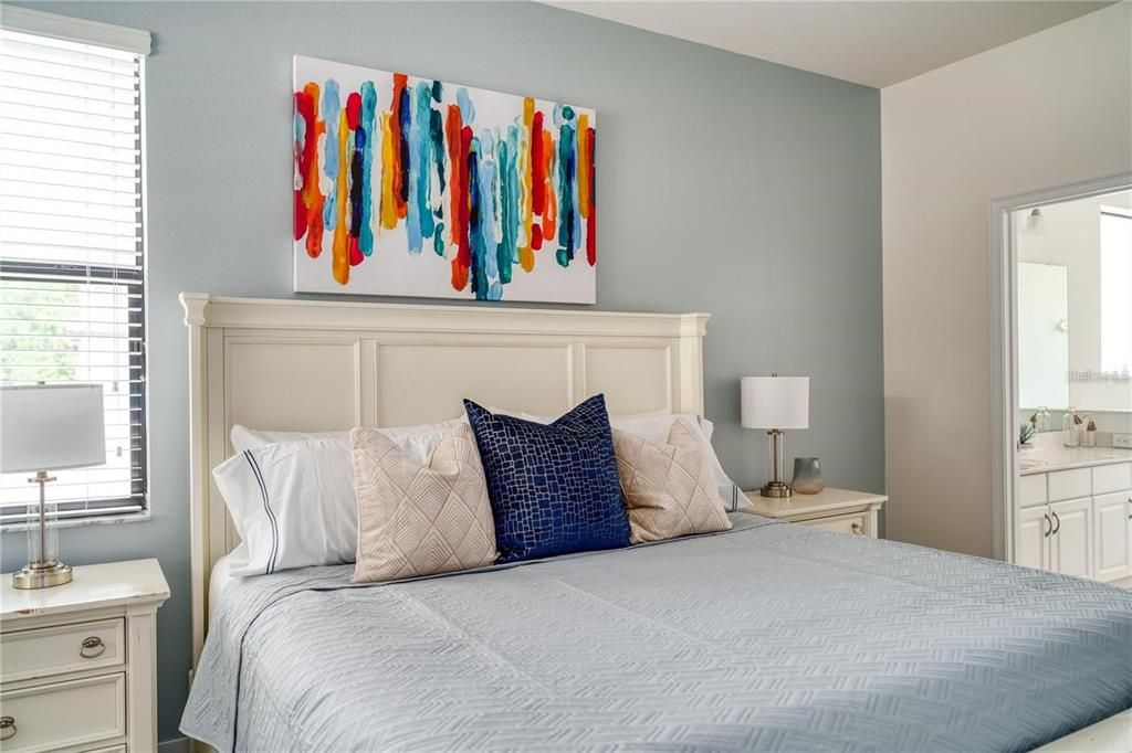 For Rent: $3,650 (6 beds, 4 baths, 2874 Square Feet)