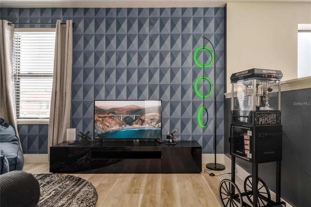 For Rent: $3,650 (6 beds, 4 baths, 2874 Square Feet)