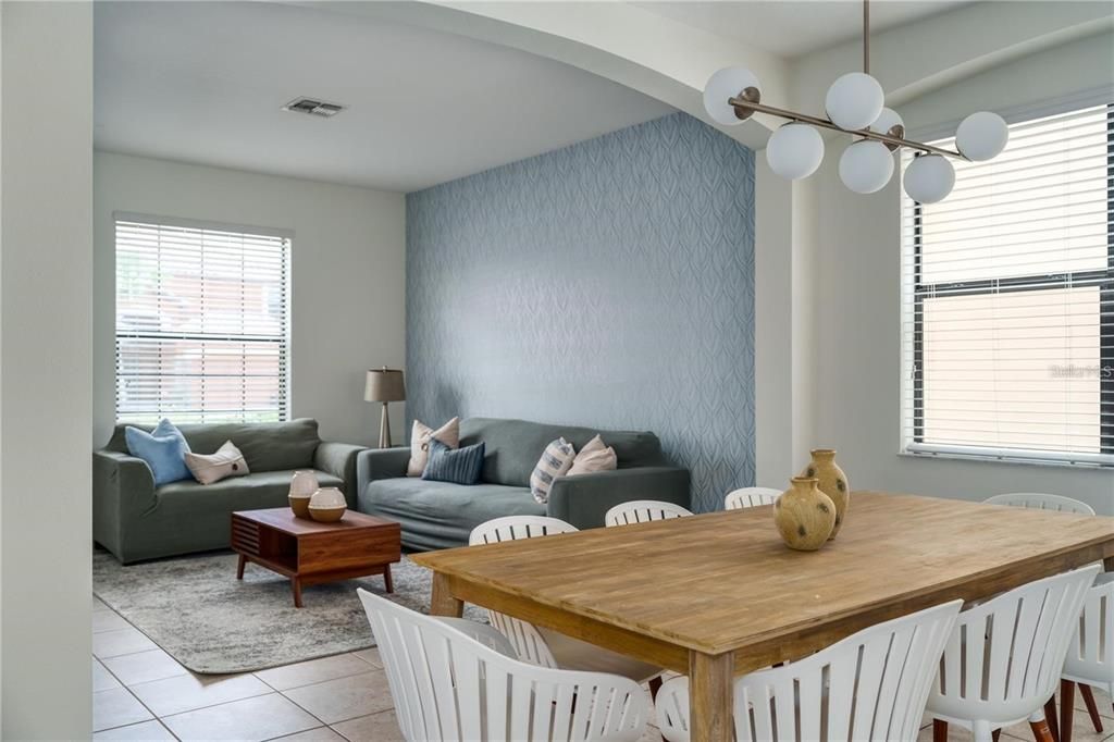 For Rent: $3,650 (6 beds, 4 baths, 2874 Square Feet)