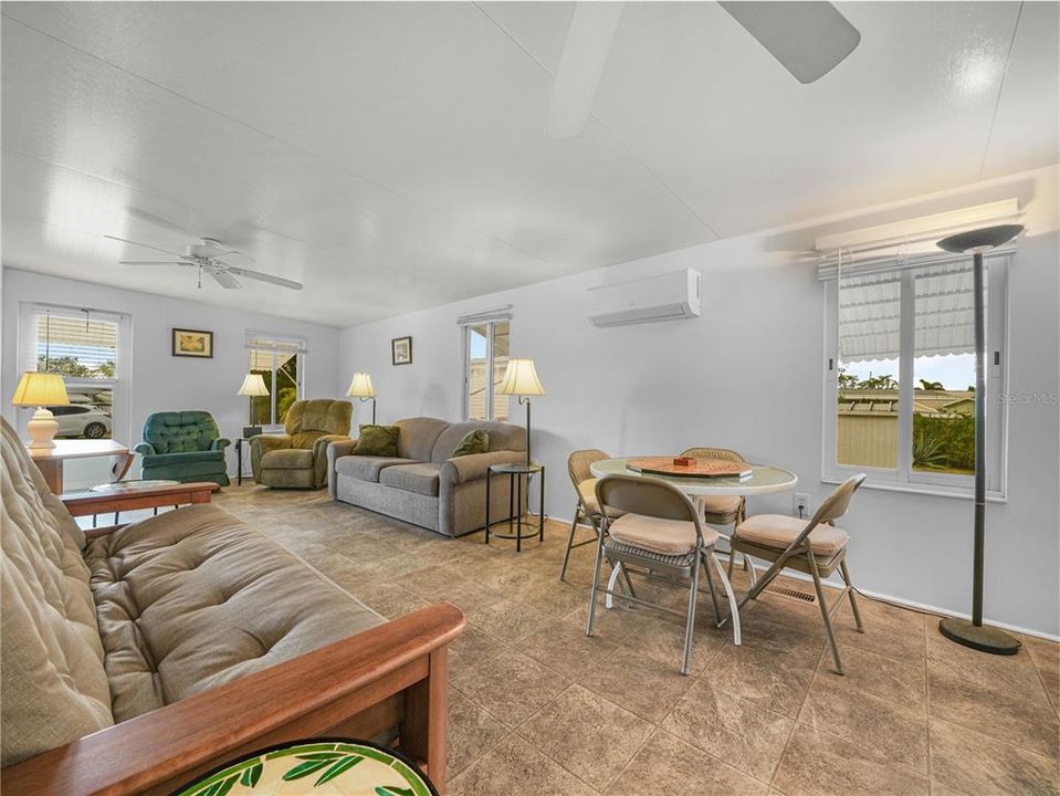 En Venta: $98,000 (1 camas, 1 baños, 816 Pies cuadrados)