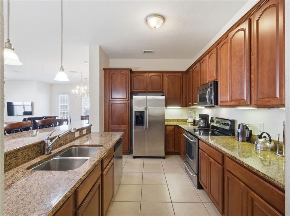 En Venta: $629,900 (3 camas, 2 baños, 2097 Pies cuadrados)