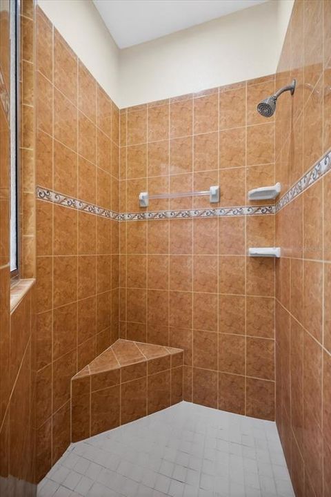 На продажу: $735,000 (4 спален, 4 ванн, 3357 Квадратных фут)