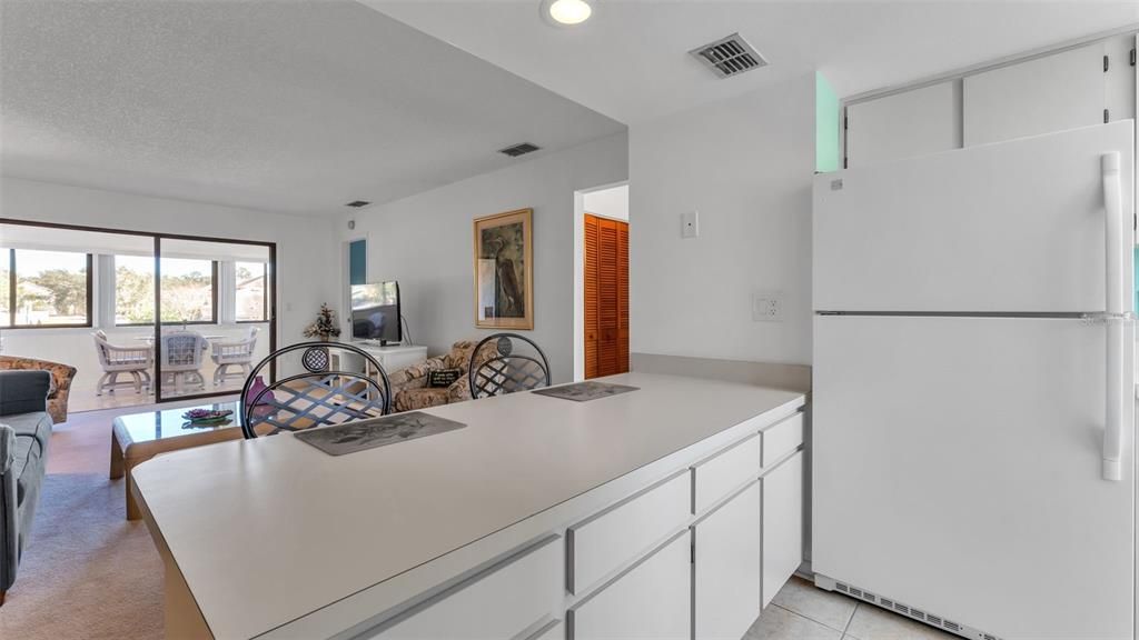 En Venta: $151,000 (2 camas, 2 baños, 945 Pies cuadrados)