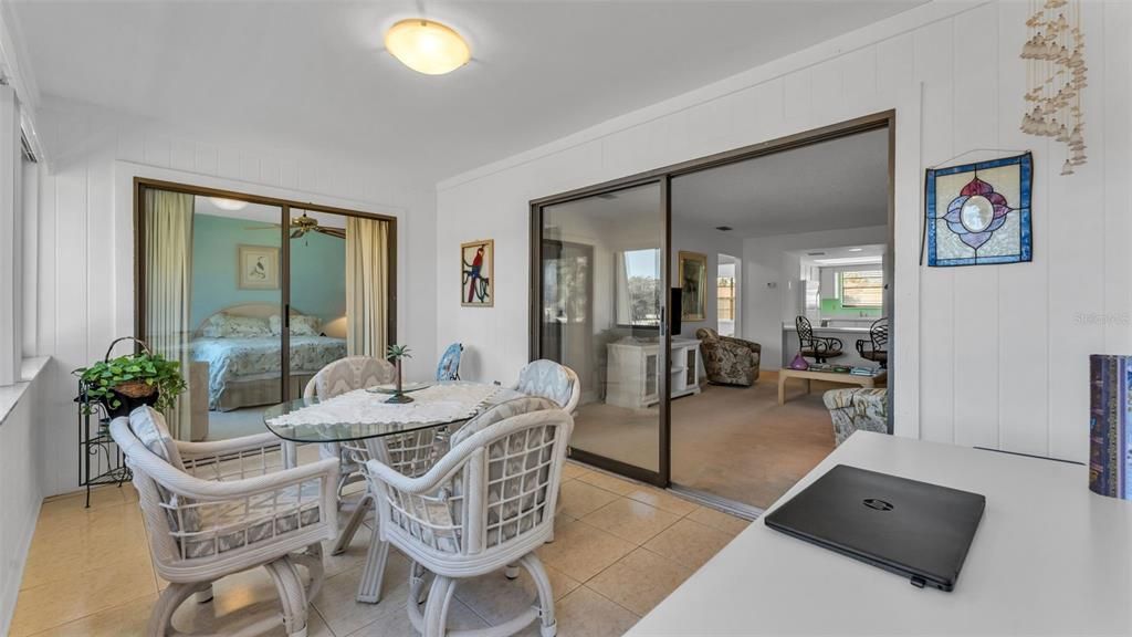 En Venta: $151,000 (2 camas, 2 baños, 945 Pies cuadrados)