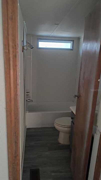 For Sale: $180,000 (3 beds, 2 baths, 2028 Square Feet)