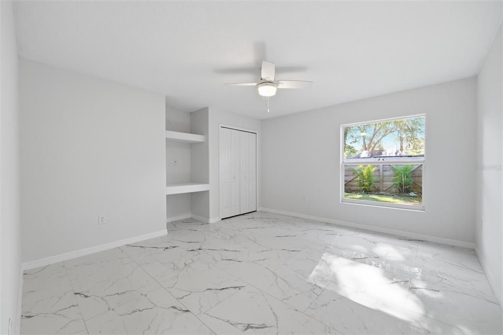 Active With Contract: $995,000 (5 beds, 3 baths, 3521 Square Feet)