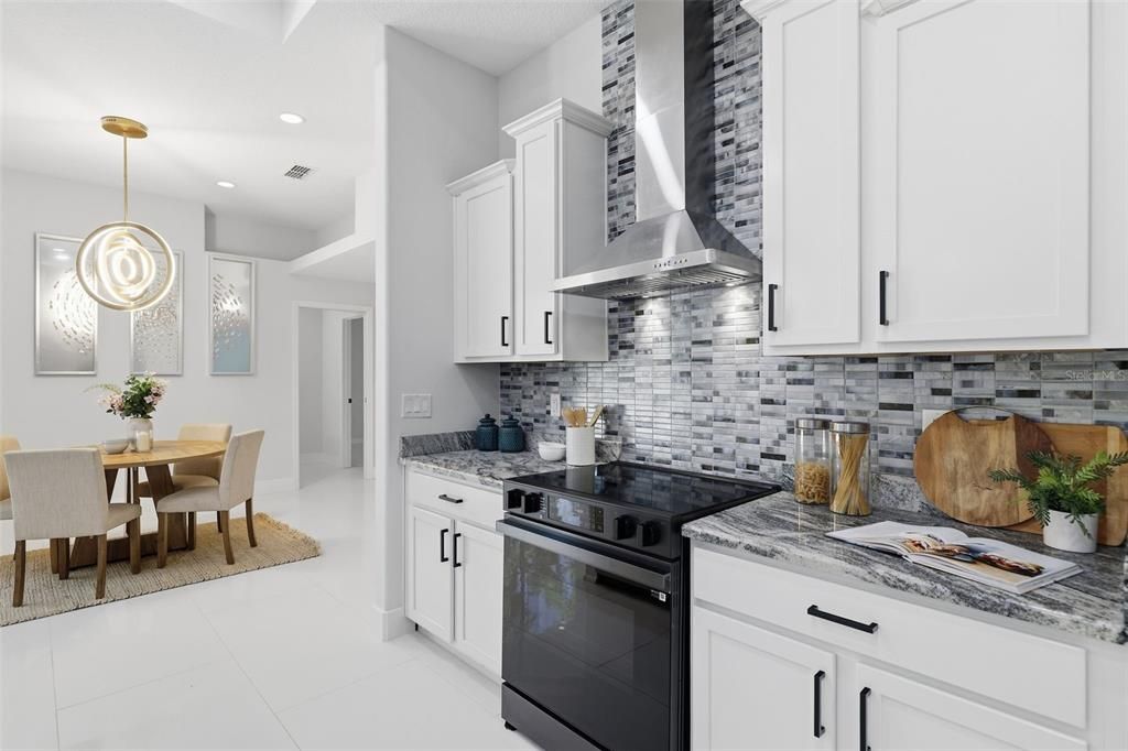 Active With Contract: $995,000 (5 beds, 3 baths, 3521 Square Feet)