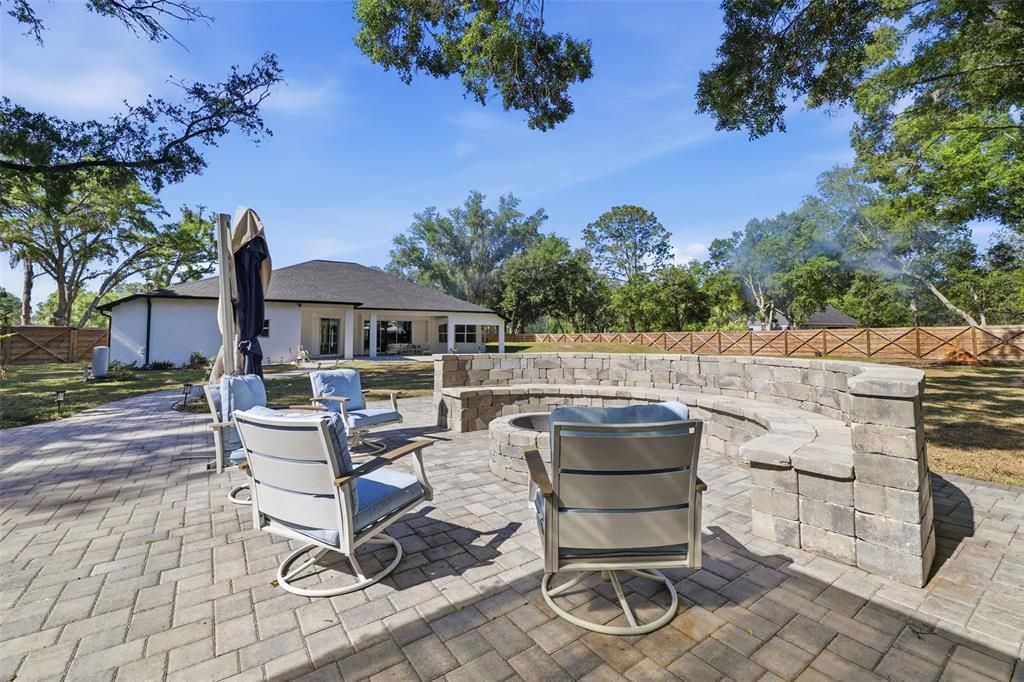 Active With Contract: $995,000 (5 beds, 3 baths, 3521 Square Feet)