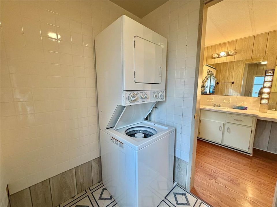 En Venta: $109,995 (2 camas, 2 baños, 1032 Pies cuadrados)