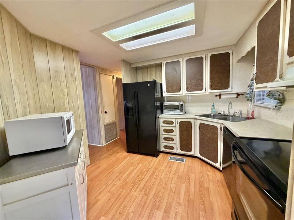 En Venta: $109,995 (2 camas, 2 baños, 1032 Pies cuadrados)