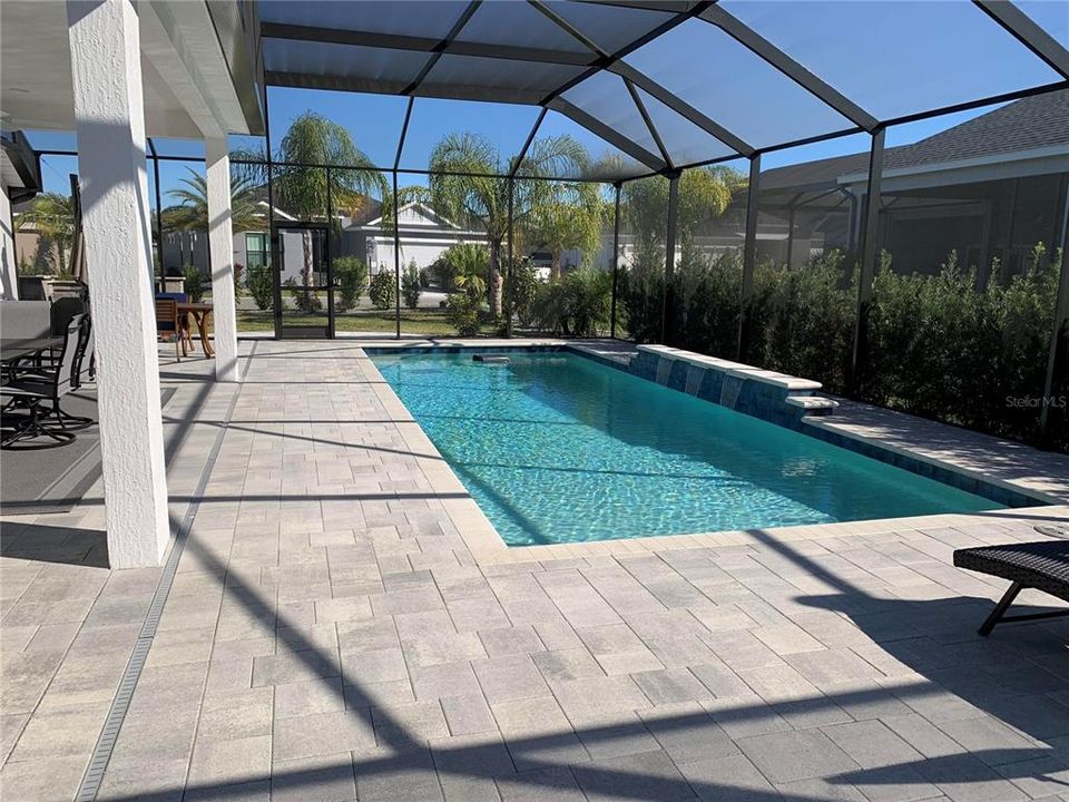 En Venta: $899,499 (3 camas, 3 baños, 2314 Pies cuadrados)