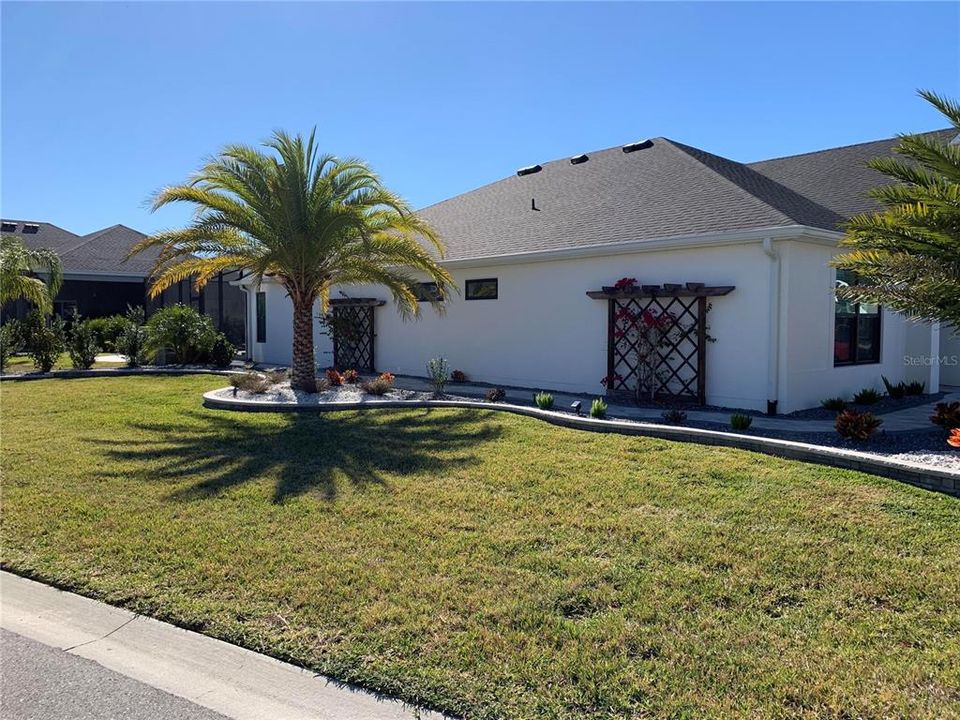 En Venta: $899,499 (3 camas, 3 baños, 2314 Pies cuadrados)