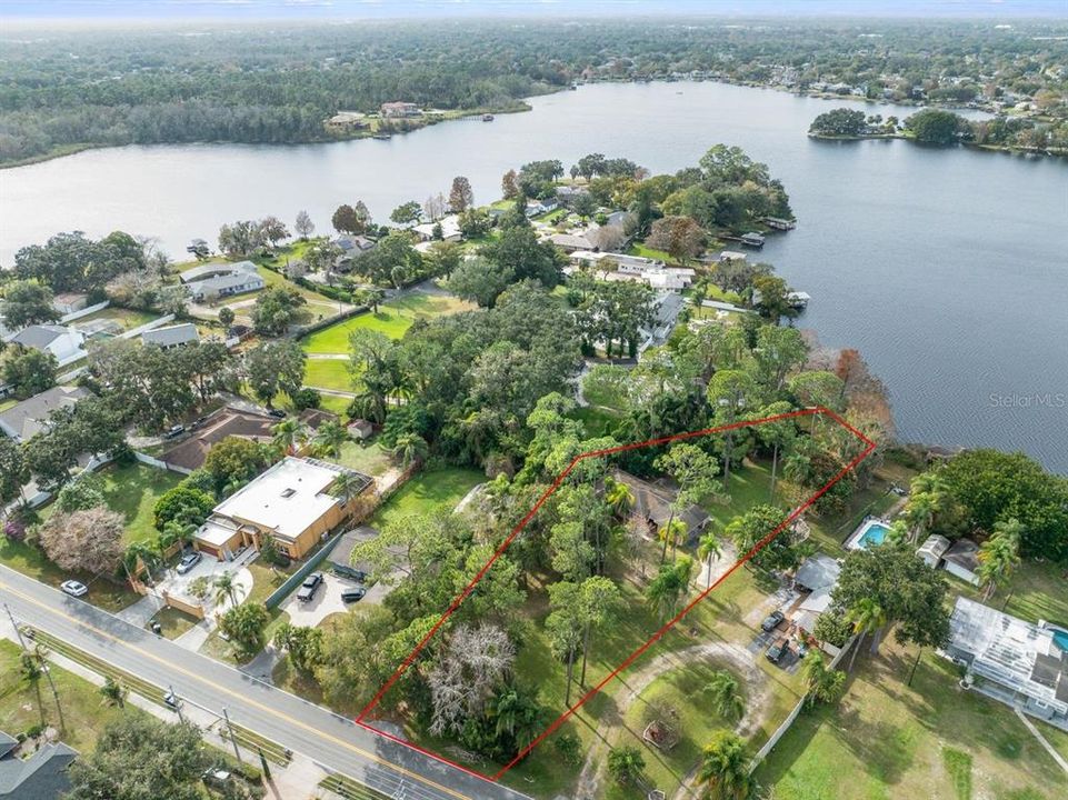For Sale: $570,000 (0.80 acres)