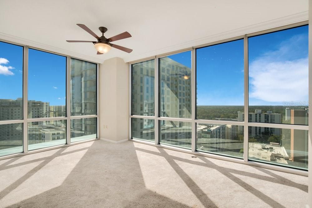 For Sale: $429,900 (2 beds, 2 baths, 1317 Square Feet)