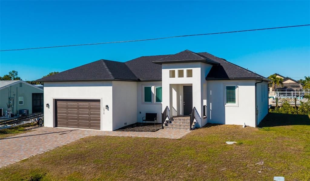 En Venta: $599,000 (4 camas, 2 baños, 1696 Pies cuadrados)