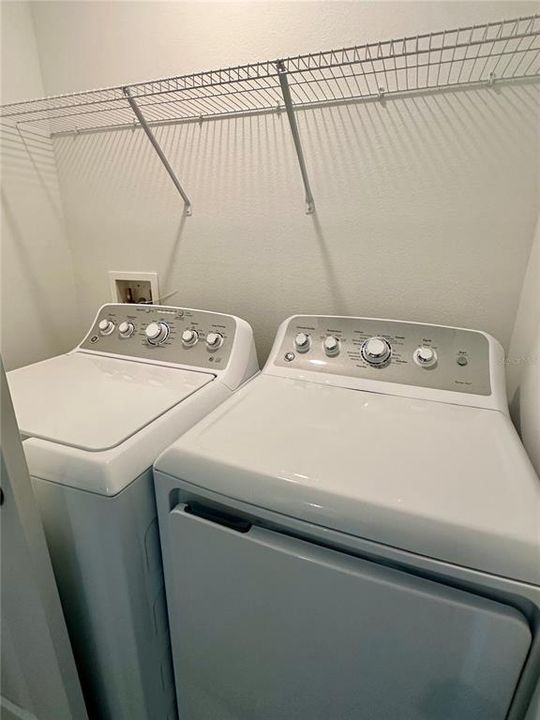 For Sale: $239,900 (3 beds, 2 baths, 1373 Square Feet)