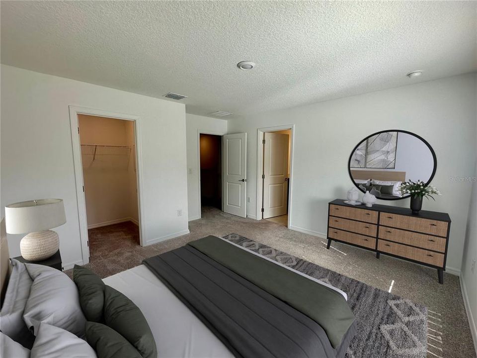 For Sale: $239,900 (3 beds, 2 baths, 1373 Square Feet)