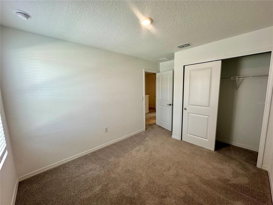 For Sale: $239,900 (3 beds, 2 baths, 1373 Square Feet)