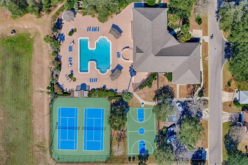 Activo con contrato: $385,000 (3 camas, 2 baños, 1862 Pies cuadrados)