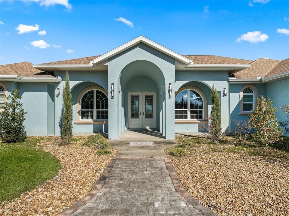 En Venta: $2,675,000 (7 camas, 7 baños, 5830 Pies cuadrados)