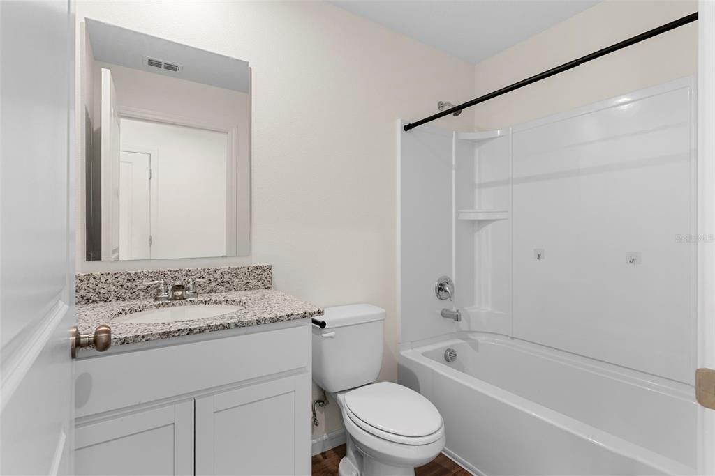 For Sale: $255,000 (3 beds, 2 baths, 1265 Square Feet)