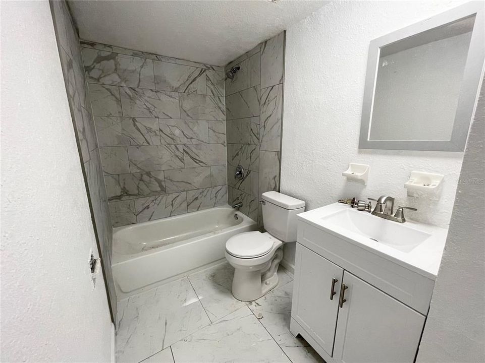 На продажу: $269,999 (3 спален, 3 ванн, 1581 Квадратных фут)