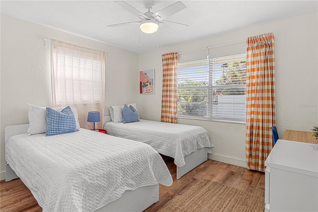 For Sale: $990,000 (6 beds, 3 baths, 2240 Square Feet)